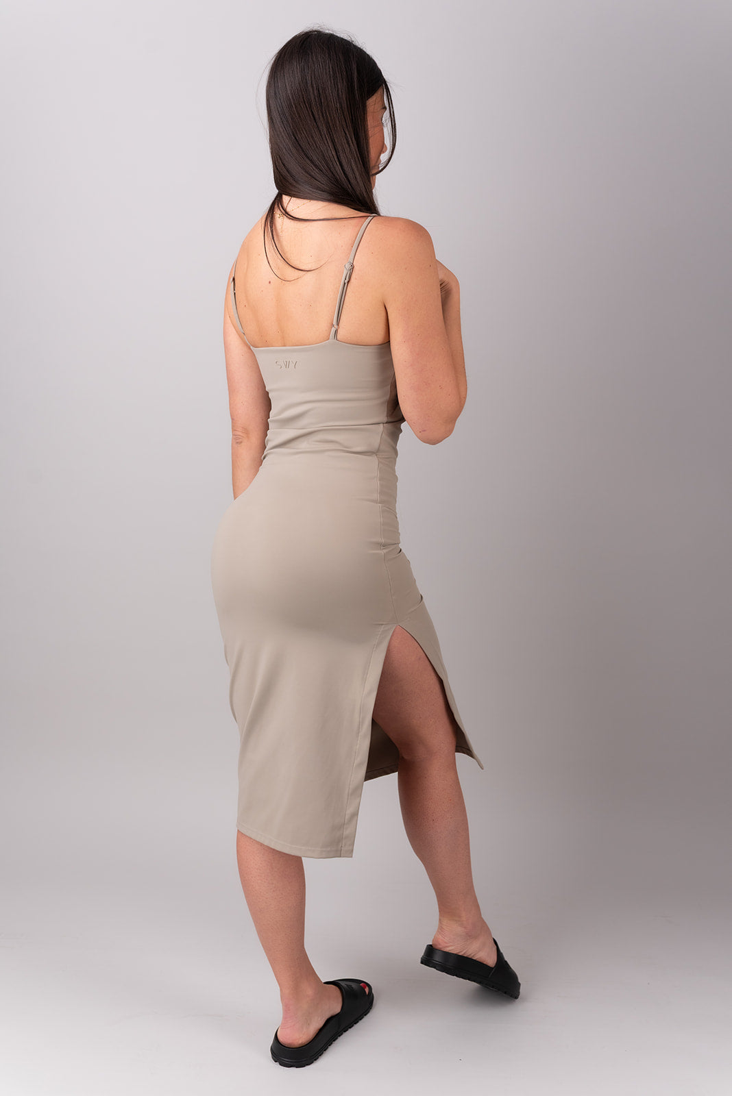 Elegantna obleka