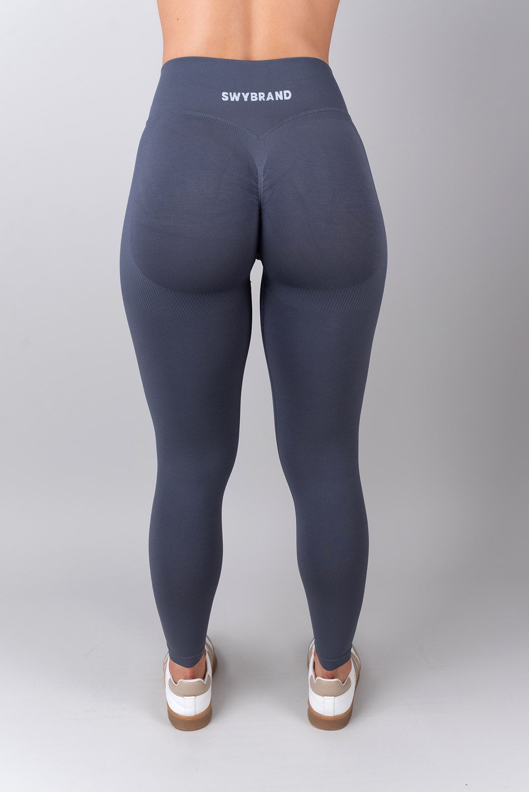 Swy Brand Statement pajkice v navy barvi, pogled od zadaj