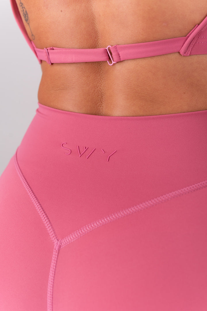 Sleek Classic Pajkice