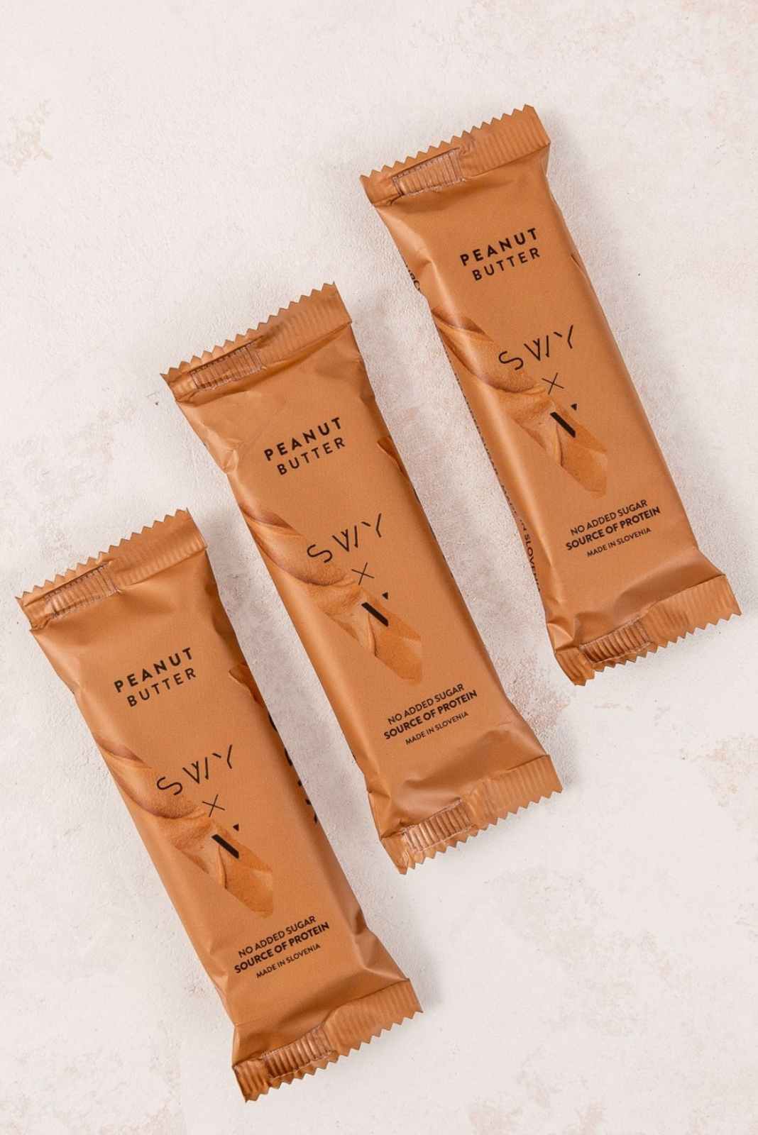 Beljakovinska ploščica Peanut Butter s sladili