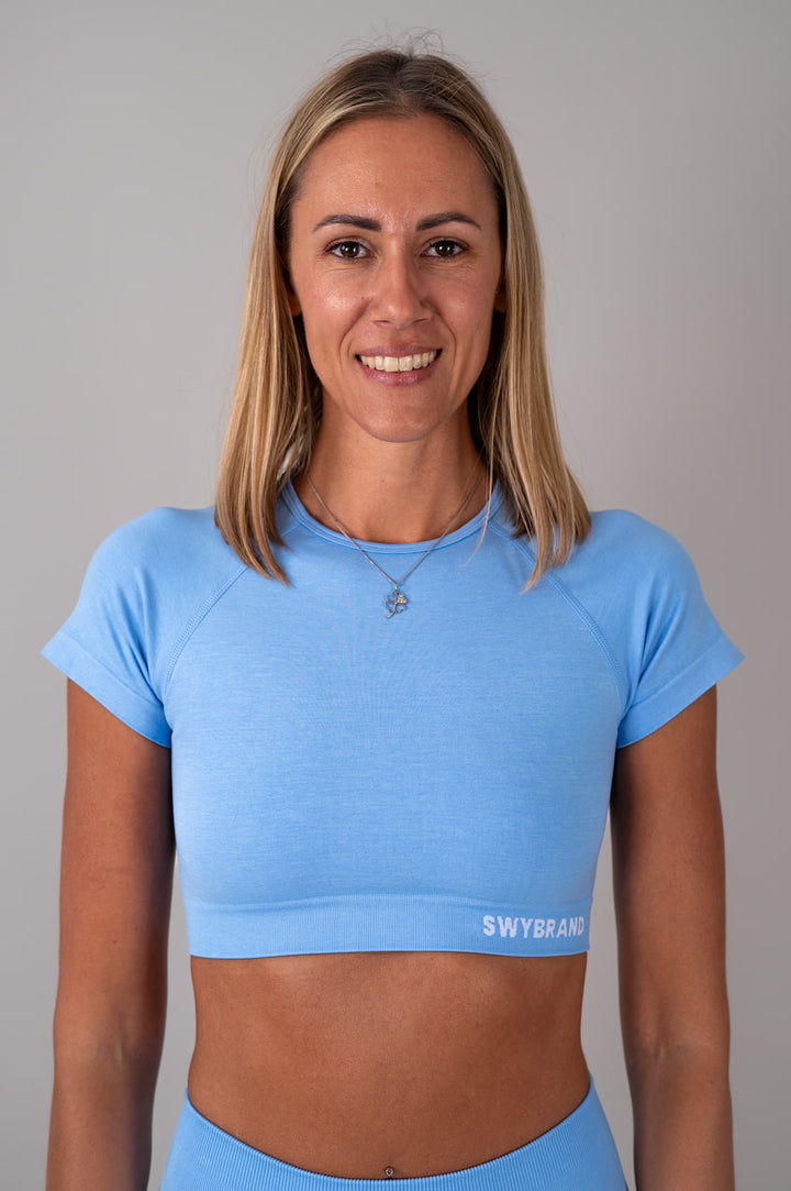 Elevate crop top maniche corte