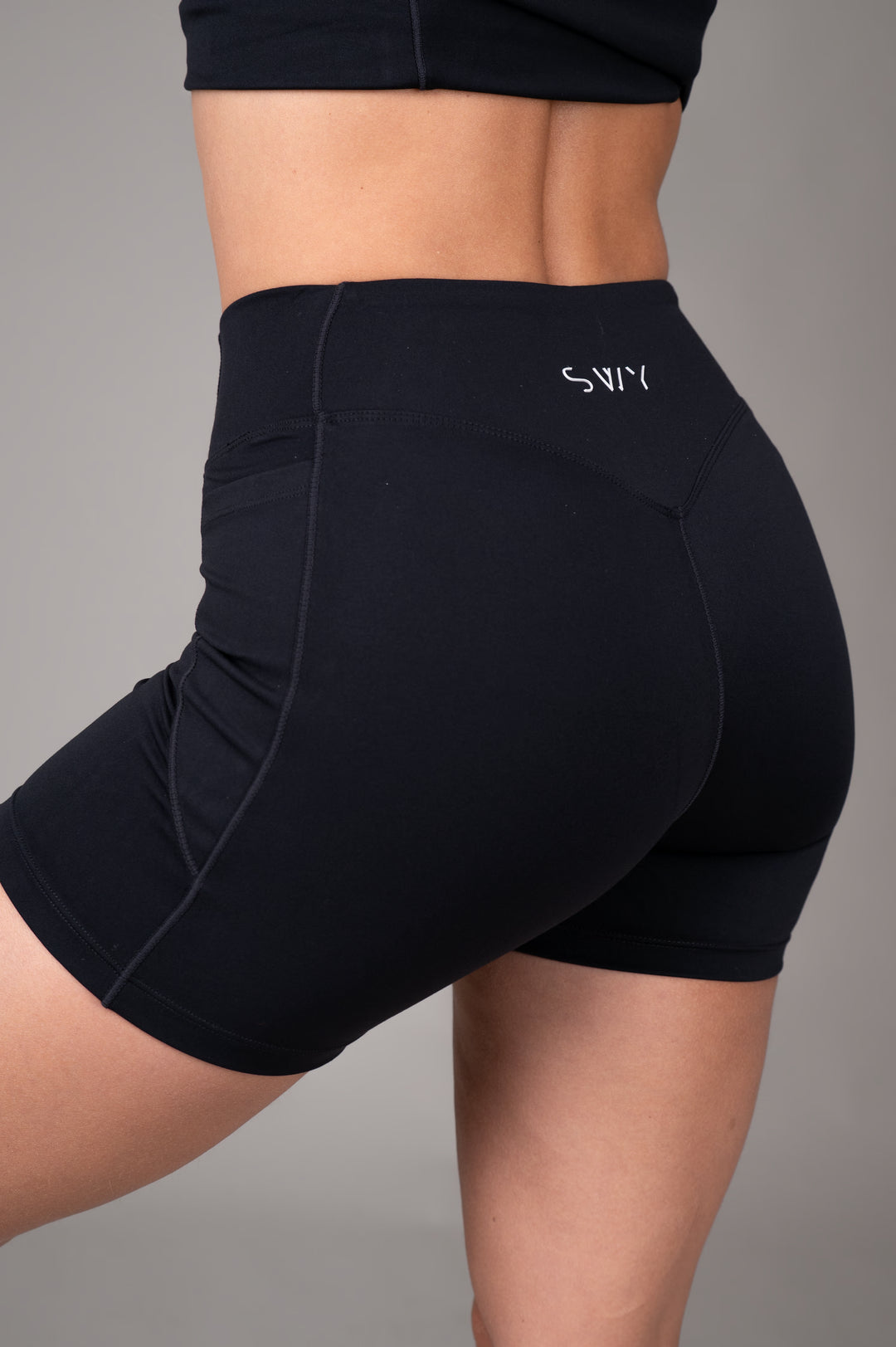 Evolve Kratke Hlače