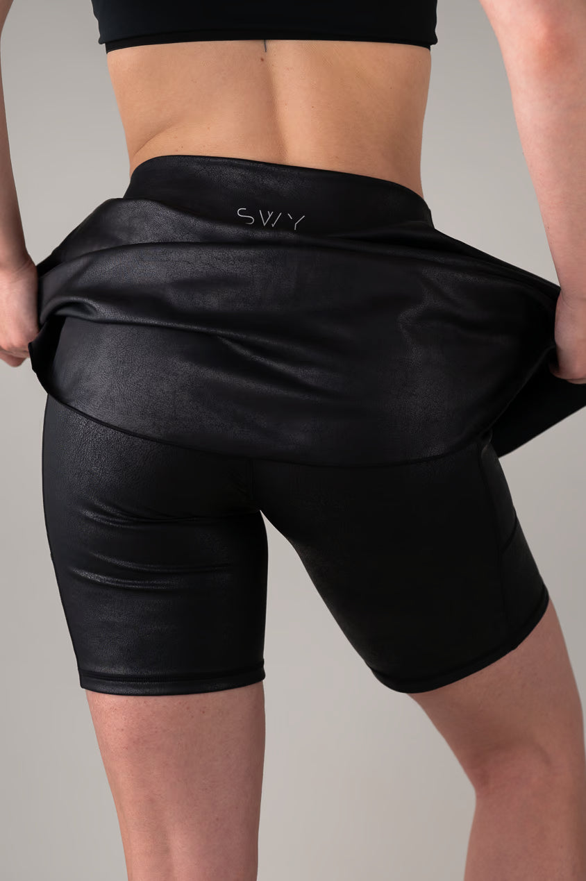 Leather Podaljšano Krilo