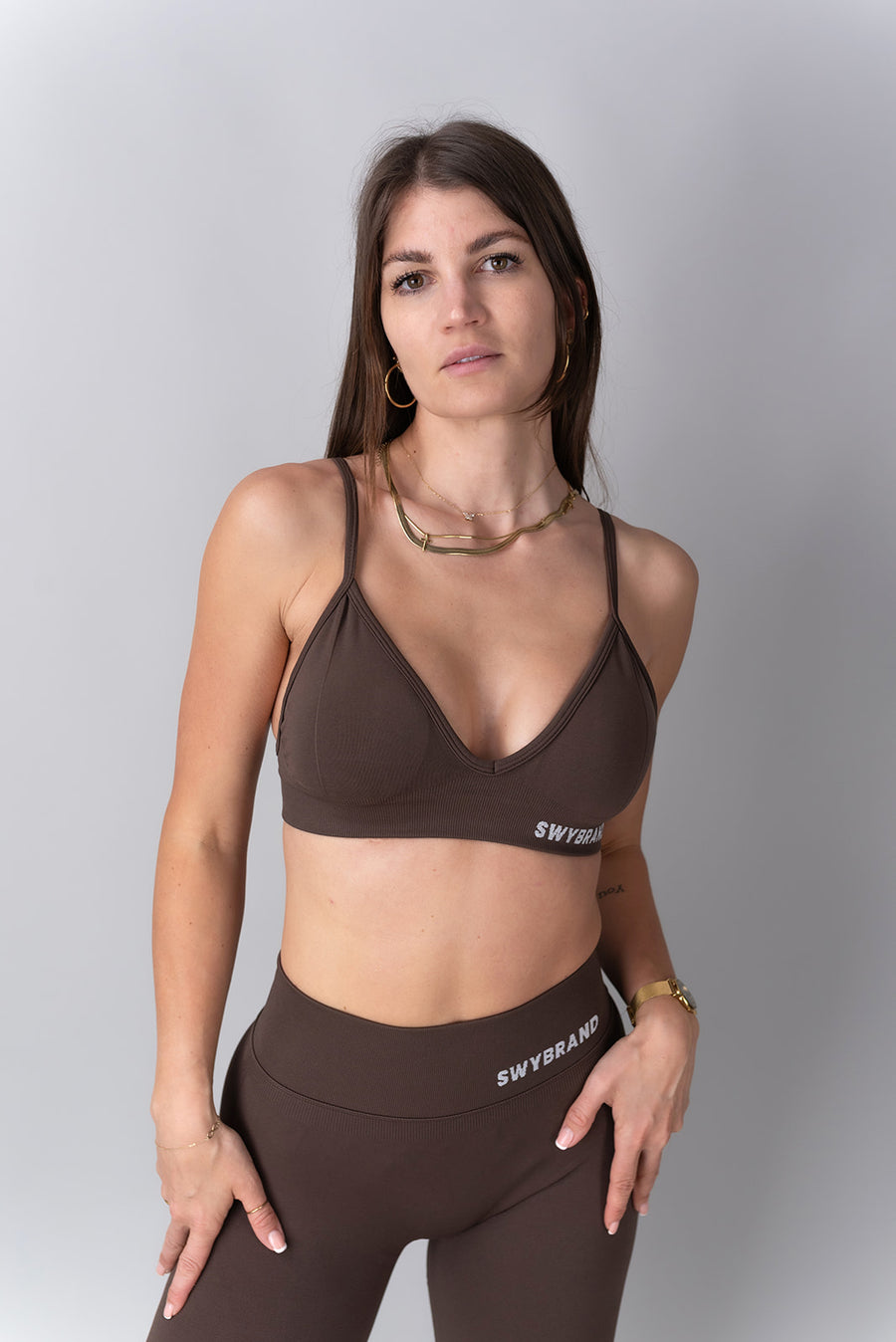 Swy Brand Statement top v rjavi barvi, pogled od spredaj
