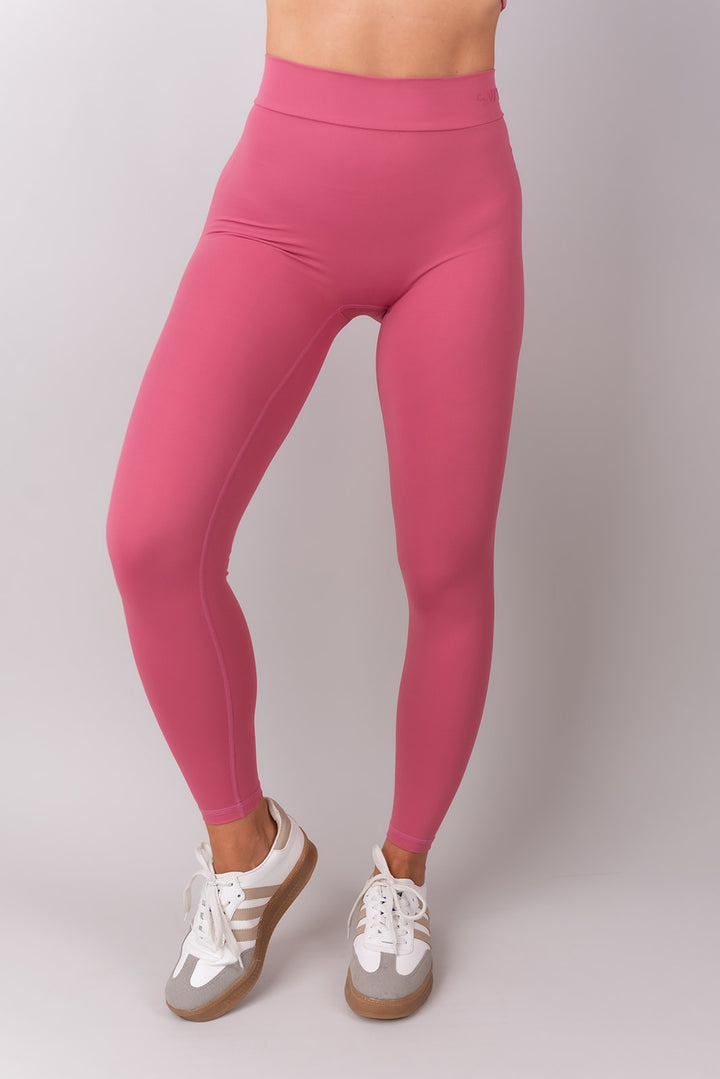 Sleek Pop Leggings